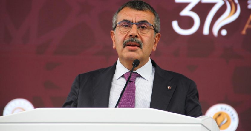 “Gündemimizde YKS’de hiçbir değişiklik yok”