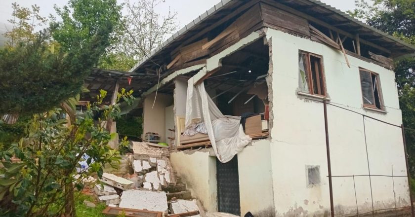 Mutfak tüpü Trabzon’da evde patladı