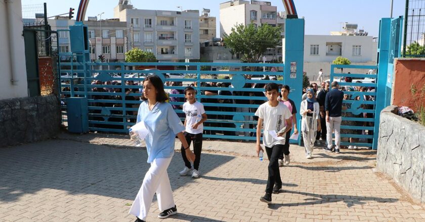 LGS merkezi sınavı başladı – Son Dakika Haberleri