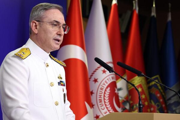 MSB duyurdu: 3 PKK’lı terörist daha teslim oldu
