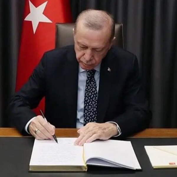 Erdoğan imzaladı: 14 fakülte ve enstitü kapatıldı – Son Dakika Türkiye Haberleri