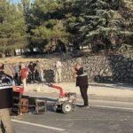 Burdur’da tarım aracı ile 2 otomobilin karıştığı kazada 1 kişi hayatını kaybetti