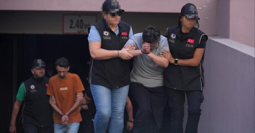 İzmir’de 2 polisimizin şehit olduğu saldırıyla ilgili 2 tutuklama
