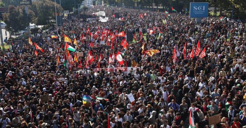 İtalya’da Gazze yardım filosuyla dayanışma için genel grev: On binlerce kişi sokaklara döküldü