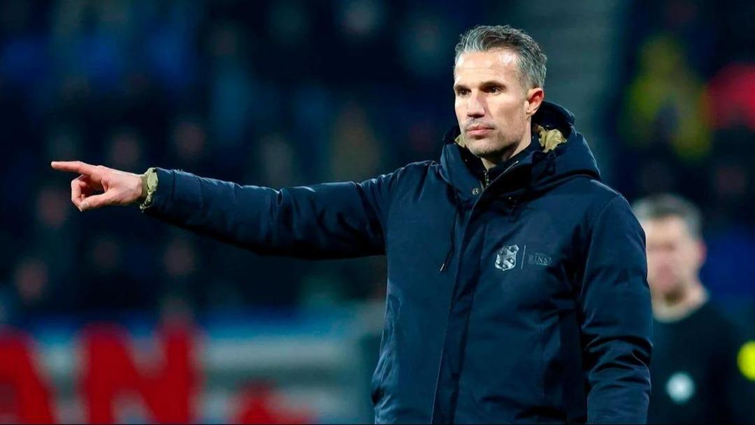 Kayseri Erciyes formasıyla Türkiye'yi boydan boya geçen Real Madrid'in eski oyuncusu Royston Drenthe felç geçirdi! Futbol dünyası şokta 2