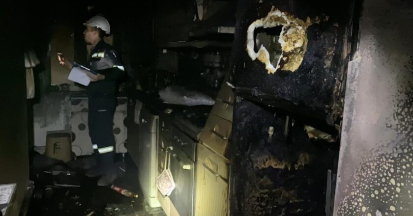 Aynı apartmanda 5. kez yangın çıktı