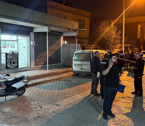 Adana’daki berberde silahlı çatışma: 7 yaralı