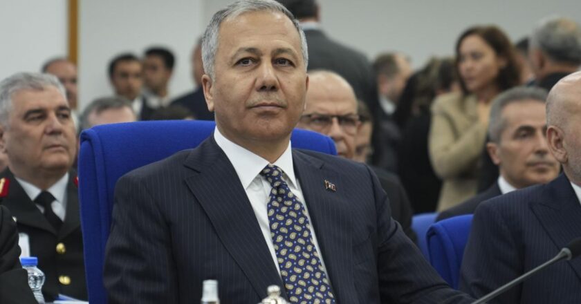 Bakan Yerlikaya’dan suça sürüklenen çocuklarla ilgili açıklama