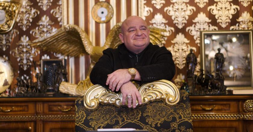 Girişimci lider Moiz Mitrani: Nitelikli triko iplik üretiminden Uluslararası Finansa Uzanan Etkileyici kariyer serüveni